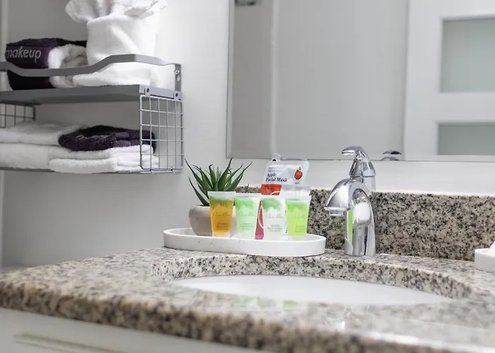 Royal Gulf & Racquet Club Apartment